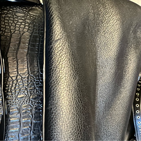 Michael Kors Brooklyn Large Shoulder Bag - Picture 14 of 15